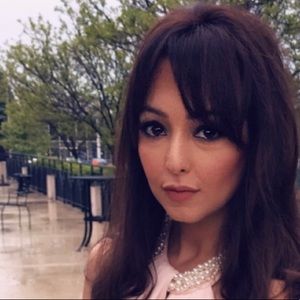 Meet your Posher, Laelana